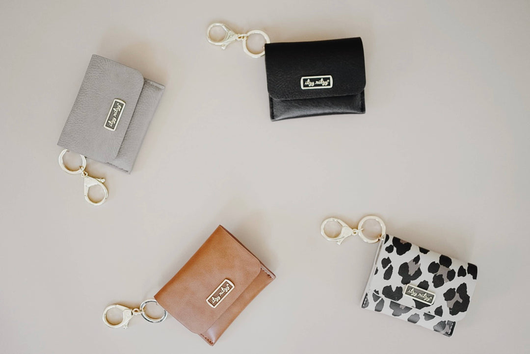 Leopard Itzy Mini Wallet™ Card Holder & Key Chain Charm