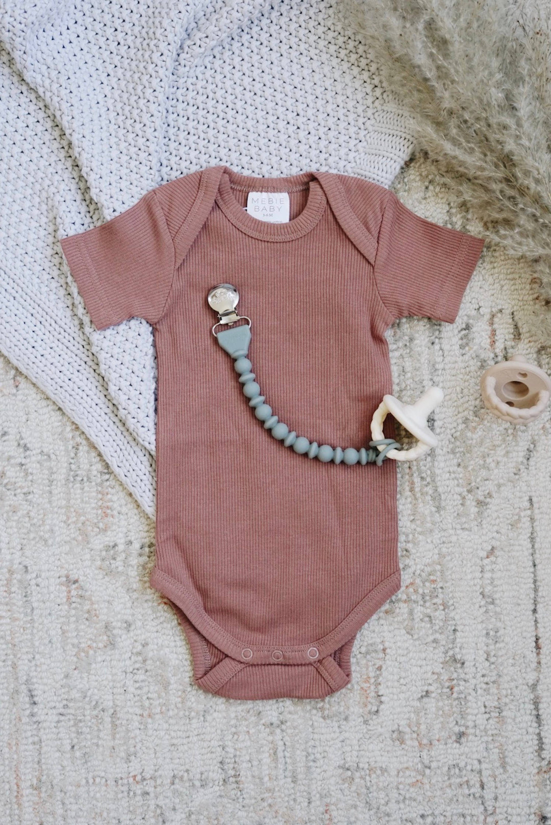 TOAST Sweetie Strap™ Silicone One-Piece Pacifier Clips
