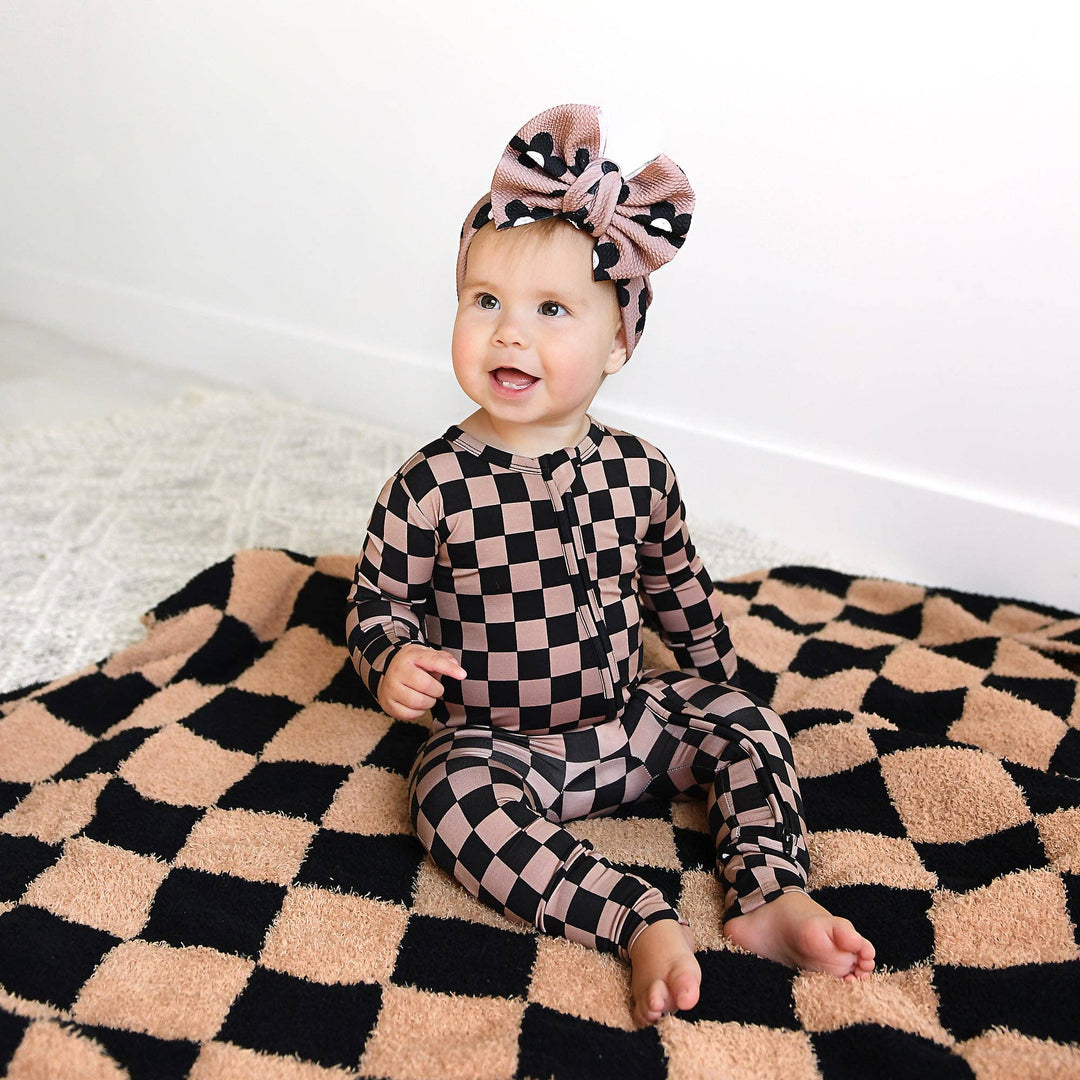 Gigi & Max Newborn Ruffle Zip Bamboo Onesie - BENTLEY