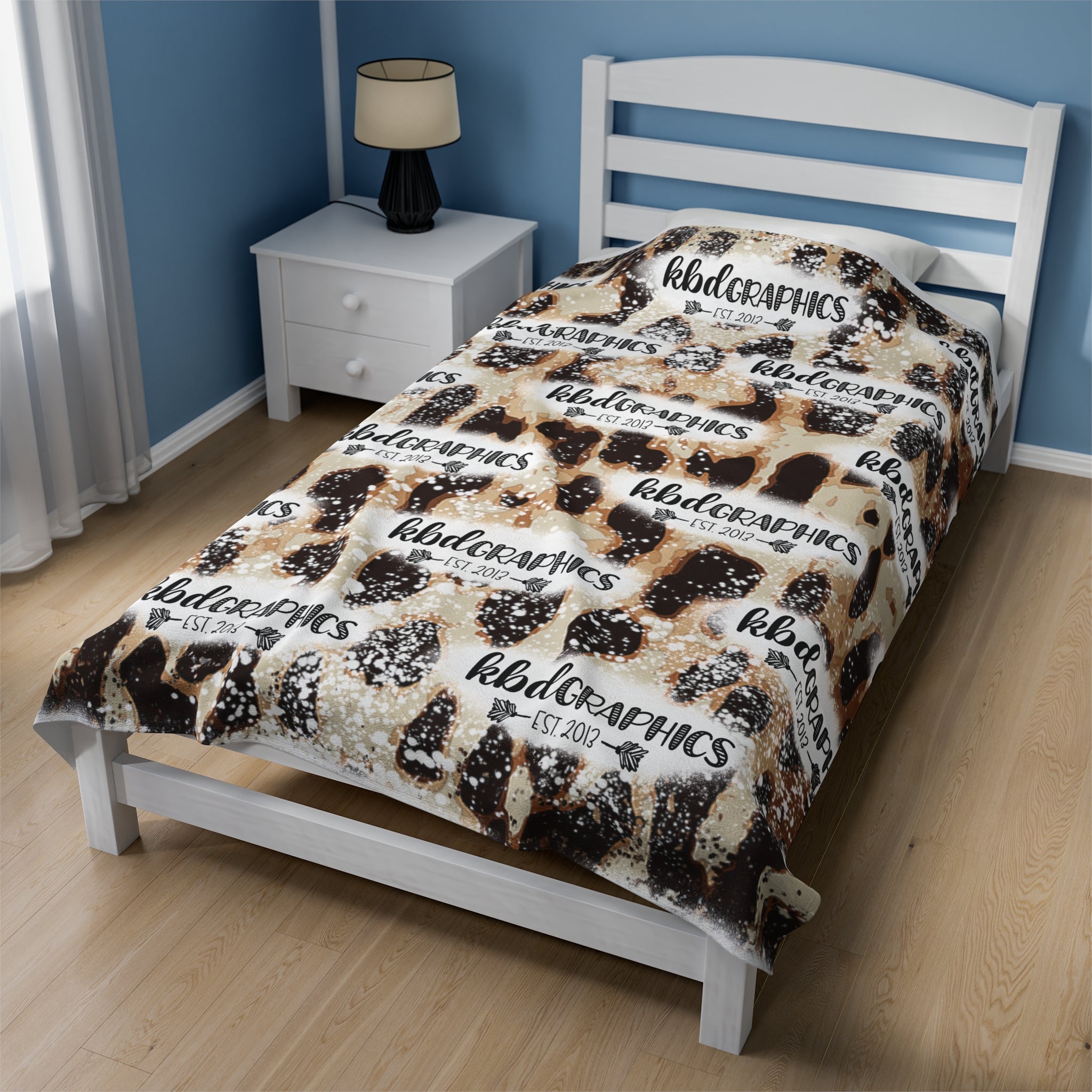 Velveteen Plush Blanket | LEOPARD KBD LOGO