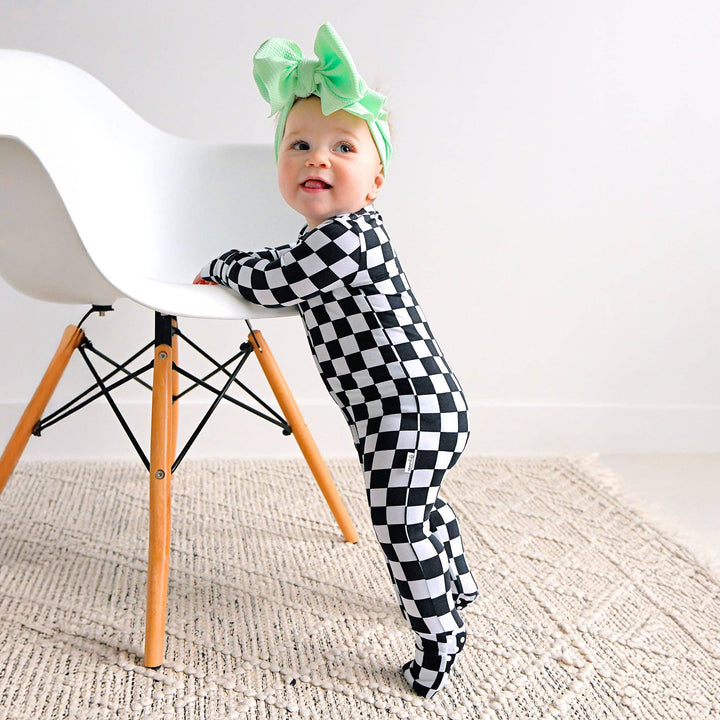 Axel Gigi & Max Newborn Zip Bamboo Onesie