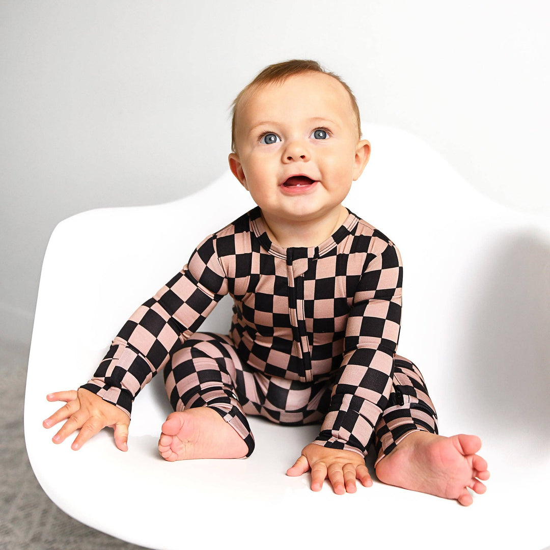 Gigi & Max Newborn Ruffle Zip Bamboo Onesie - BENTLEY