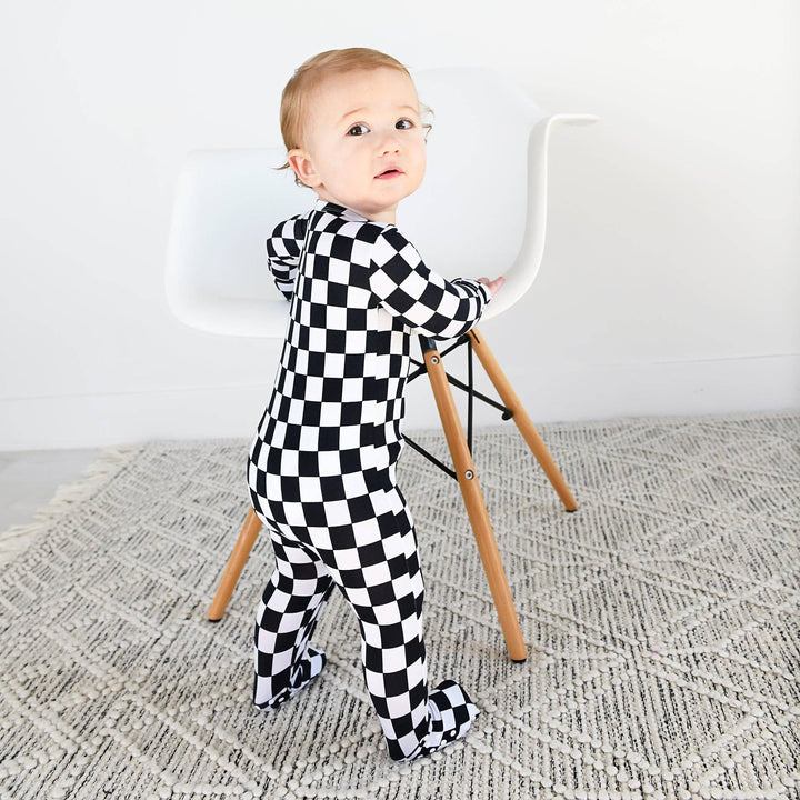 Axel Gigi & Max Newborn Zip Bamboo Onesie