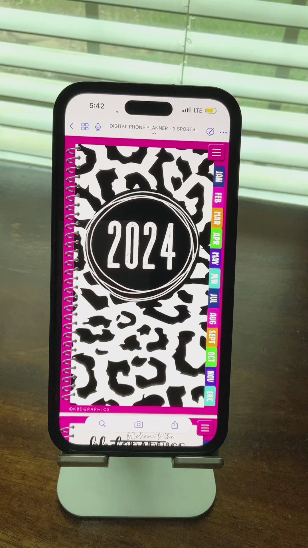 PhoneLife Hourly Digital Planner | Cheer + Baseball | BW Cheetah